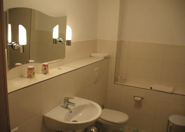 Hinz & Kunz Pensjonat 3*